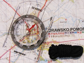 МЕТЕОРНЫЙ КОМПАС ТОПОГРАФИЧЕСКАЯ КАРТА РУГЛ КОМПАСА