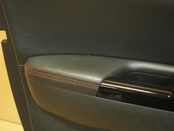 ОБИВКА ПЕРЕДНЕЙ ЛЕВОЙ ДВЕРИ SPORTAGE IV GT