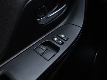 Toyota Yaris III Hatchback 5d Facelifting 2017 1.5 Dual VVT-iE 111KM 2019 Toyota Yaris 1.5 Dual VVT-i, Navi, Klima, zdjęcie 17