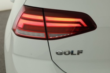 Volkswagen Golf VII Hatchback 3d Facelifting 1.0 TSI 85KM 2019 VW Golf 1.0 TSI, Salon Polska, Klima, Parktronic, zdjęcie 17