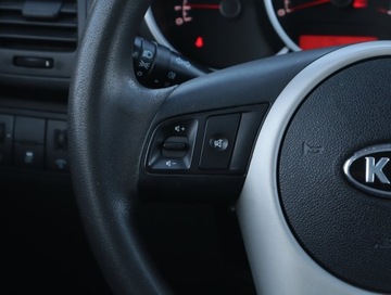 Kia Venga Mikrovan 1.4 DOHC CVVT 90KM 2010 Kia Venga 1.4 CVVT, Salon Polska, Klima, zdjęcie 14