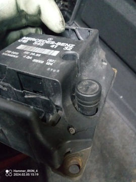 Mercedes W202 Модуль зажигания 0185454132
