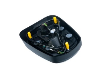 Задний фонарь UM CLASSIC125 