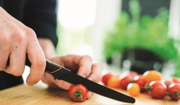 Нож FISKARS Edge 978304