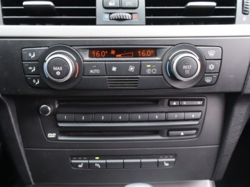 BMW Seria 3 E90-91-92-93 2007 BMW 3 320 d, Automat, Navi, Klima, Klimatronic, zdjęcie 11