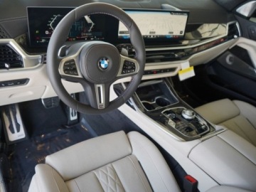 BMW X7 SUV M Facelifting 4.4 M60i 530KM 2025 M60i xDrive Suv 4.4 (530KM) 2025, zdjęcie 9