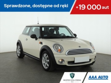 Mini One II Hatchback 1.4 95KM 2010 MINI 3-door One, Klima, Klimatronic, Tempomat