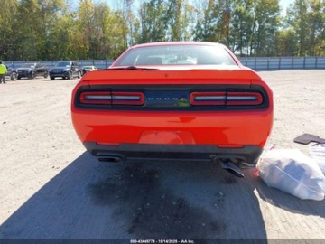 Dodge Challenger III 2016 Dodge Challenger RT 2016 5.7 Benzyna 372KM, zdjęcie 4
