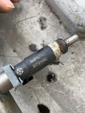 РЕЙКА ВПРЫСКА DODGE JOURNEY 2.4B ИНЖЕКТОРЫ