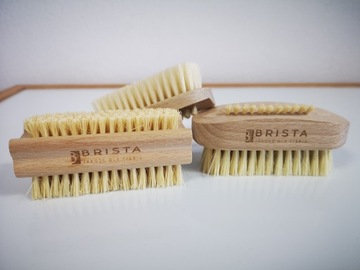 Бриста, кисть для рук и ногтей, изготовленная из агавы.