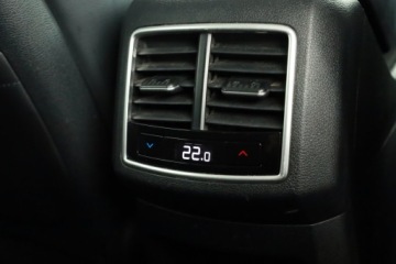 Kia Sportage V SUV 1.6 T-GDI HEV 230KM 2022 Kia Sportage 1.6 T-GDI HEV, Salon Polska, zdjęcie 14