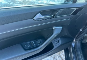 Volkswagen Passat B8 Variant 2.0 TDI BlueMotion SCR 150KM 2018 Volkswagen Passat 2.0TDI 150KM 2018r. DSG auto zarejestrowany i ubezpieczo, zdjęcie 11