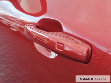 Volvo XC60 II 2023 Volvo XC 60 FV23 Plus Dark B4 B 197KM 360 ACC Harm, zdjęcie 34