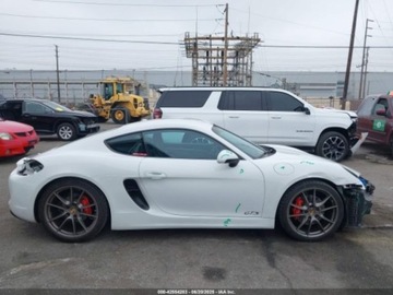 Porsche Cayman 981c Coupe 3.4 325KM 2016 Porsche Cayman GtsS 3.4 Benzyna 325KM, zdjęcie 6