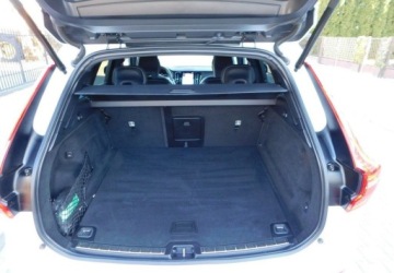 Volvo XC60 II Crossover T5 250KM 2020 Volvo XC 60 2.0T5 z Gwarancja Bezwypadkowy Model 2021r 2.0 Benzyna 250KM, zdjęcie 16