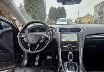 Ford Mondeo V Kombi 2.0 TDCi Bi-Turbo 210KM 2016 Ford Mondeo SW Ford Mondeo SW 2.0 TDCi Bi-Turbo PowerShift-Aut ST-Line 2.0, zdjęcie 21