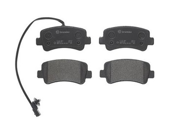 KLOCKI HAMULCOWE TYŁ