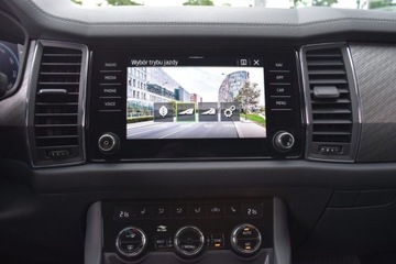 Skoda Kodiaq I SUV Facelifting 1.5 TSI 150KM 2022 Skoda Kodiaq SalonPL 1.5TSI 150KM Style DSG Kamera ACC Kessy Podgrz.fotele, zdjęcie 19