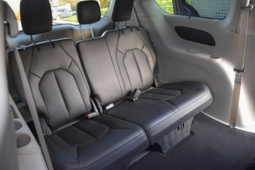 Chrysler Pacifica II 3.6 V6 291KM 2017 Chrysler Pacifica CHRYSLER PACIFICA 3.6 291KM 8-OSOB LED DVD Martwe-Pole K, zdjęcie 32