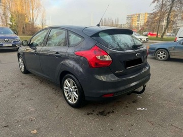 Ford Focus III Kombi 1.0 EcoBoost 100KM 2012 Ford Focus Ford Focus Benzyna Klimatyzacja Zamiana Benzyna 101KM, zdjęcie 12