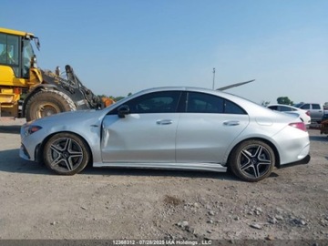 Mercedes CLA C118/X118 2023 Mercedes-Benz CLA 35 AMG Coupe 4Matic 2023 2.0l 2.0 Benzyna 302KM, zdjęcie 2