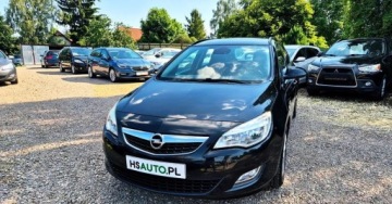 Opel Astra J Sports Tourer Facelifting 1.4 Turbo ECOTEC 120KM 2013 Opel Astra BENZYNA pol skora NISKI PRZEBIEG serwis ASO super okazja, zdjęcie 2