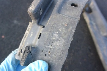 ЗВУКОВАЯ НАКРЫТКА КРЫЛА СПРАВА СЛЕВА VOLVO S60 V60 II 10-17