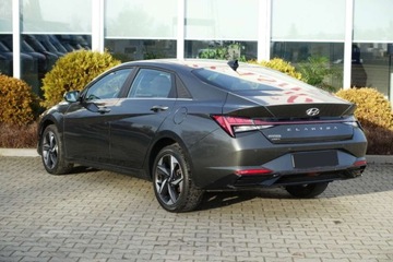 Hyundai Elantra VII Sedan 1.6 MPI 123KM 2023 Hyundai Elantra Bezwypadek Kamera Klima 2stref Tempomat AndroidCarPlay, zdjęcie 3