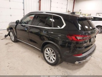 BMW X5 G05 2023 BMW X5 xDrive40I 2023 3.0l 3.0 Benzyna 335KM, zdjęcie 3