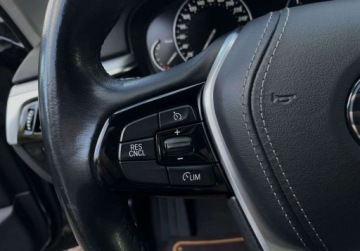 BMW Seria 5 G30-G31 Touring 520d 190KM 2019 BMW Seria 5 2.0D 190KM gwarancja LED AUTOMAT zarejestrowana BEZWYPADKOWY, zdjęcie 14