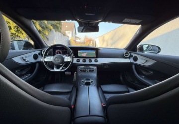 Mercedes Klasa E W213 Coupe Facelifting 2.0 E220d 194KM 2020 Mercedes-Benz Klasa E Mercedes-Benz Klasa E 220 d 9G-TRONIC AMG Line 2.0, zdjęcie 7