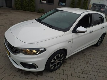 Fiat Tipo II Station Wagon 1.4 T-Jet 120KM 2019 Fiat Tipo 1.4 120KM MIRROR ,Bezwypadkowy