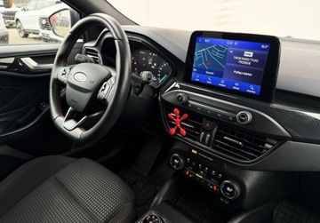 Ford Focus IV Hatchback 1.5 EcoBoost 150KM 2021 Ford Focus 1.5 EcoBoost 150KM AT ST-Line Salon PL ASO Pierwszy wlasciciel, zdjęcie 31