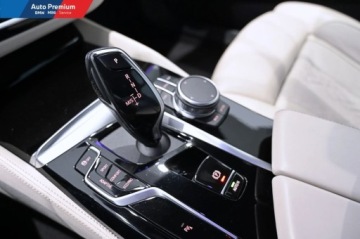 BMW Seria 5 G30-G31 2022 BMW Seria 5 540i xDriveFV23Adaptacyjne Reflektory LEDPakiet Sportowy M, zdjęcie 5