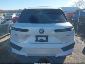 BMW iX 2024 BMW iX xDrive50 2024 Elektryczny 516KM, zdjęcie 4