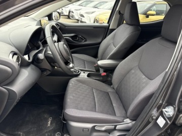 Toyota Yaris IV Hatchback 1.5 Hybrid Dynamic Force 116KM 2024 Toyota Yaris Hybrid 1.5 Style IV (2020-) Hybrid 1., zdjęcie 12