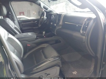  RAM 1500 TRX 2022 6.2l 6.2 Benzyna 702KM, zdjęcie 9