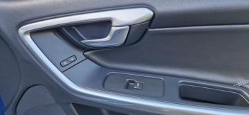 Volvo V60 I 2017 Volvo V60 2.4D PLAGIN, Automat, R-DISIGN. POLECAM !!!, zdjęcie 28