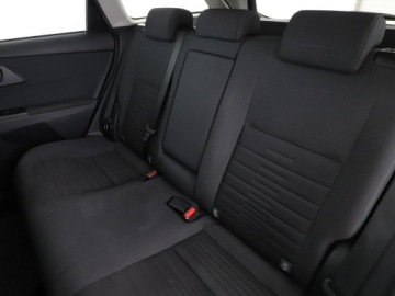 Toyota Auris II Touring Sports Facelifting 1.8 Hybrid 136KM 2015 Toyota Auris lift navi kamera panorama hak, zdjęcie 16