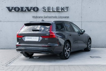 Volvo V60 II  Kombi Facelifting 2.0 B4 B 197KM 2023 Volvo V60 B4 D Plus Dark Diesel 197KM FV23%, zdjęcie 3