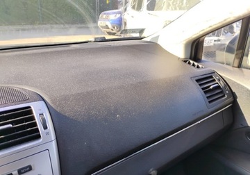 Toyota Avensis III Sedan Facelifting 1.8 Valvematic 147KM 2012 Toyota Avensis 2012r, 1.8 LPG. Uszkodzony przod. Jezdzi. 1.8 BenzynaLPG, zdjęcie 15