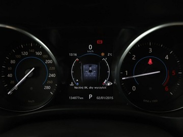 Jaguar F-Pace SUV 2.0 i4D 180KM 2016 Jaguar F-PACE 20d Automat AWD Portfolio Nawigacja, zdjęcie 21
