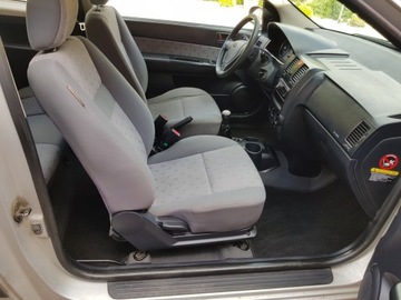 SEDADLO PRAVÝ SPOLUJEZDCE HYUNDAI GETZ 02-06 3D