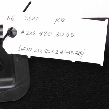 MERCEDES S212 KOMBI PODPORA ZADNÍ POHOVKA PRAVÉ ČERNÁ KŮŽE A2129208033