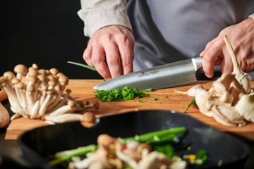 ГЕРЛАХ НАБОР ИЗ 5 НОЖЕЙ В НАТУРАЛЬНОМ ДЕРЕВЯННОМ БЛОКЕ