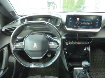 Peugeot 2008 II SUV 1.2 PureTech 130KM 2020 Peugeot 2008 GT-Line*1.2 Benzyna 131, zdjęcie 17