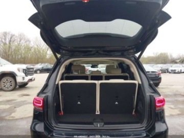 Mercedes GLB 2022 Mercedes-Benz GLB 2022 MERCEDES-BENZ GLB 250 4MATIC 2.0 Benzyna 221KM, zdjęcie 17