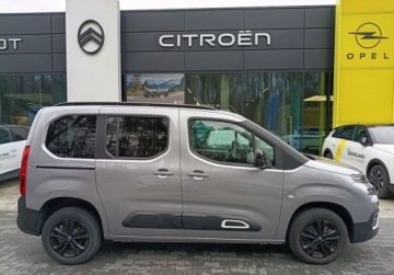 Citroen Berlingo III Osobowy M 1.2 PureTech 110KM 2023 Citroen Berlingo N1 Bogate wyposazenie Niski Przebieg 1.2 Benzyna 110KM, zdjęcie 1