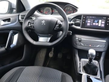 Peugeot 308 II Hatchback 5d 1.6 BlueHDi 120KM 2017 Peugeot 308 1.6 BlueHDi, Klima, Klimatronic, zdjęcie 5