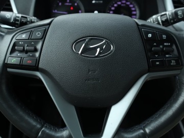 Hyundai Tucson III SUV 1.7 CRDI 115KM 2016 Hyundai Tucson 1.7 CRDi, Salon Polska, Serwis ASO, zdjęcie 17